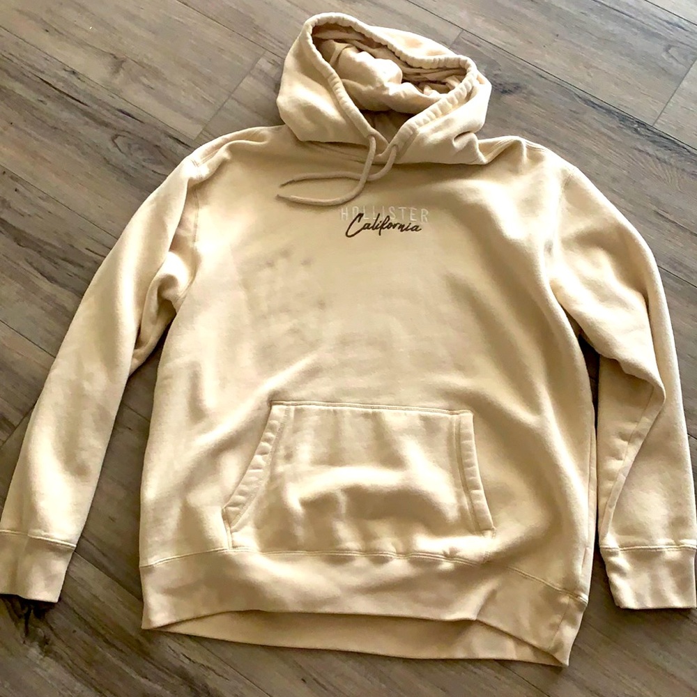Women’s Hollister hoodie